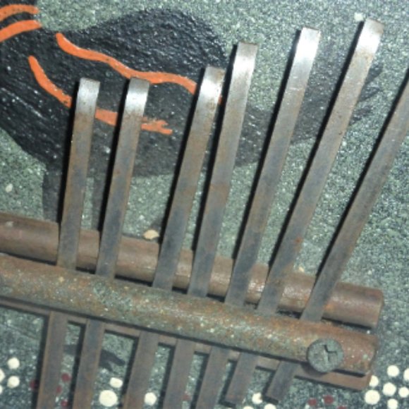 2 Finger HARPS Hand Carved Wood Harp Vintage Harp Hand Painted Wood Finger Harp - Picture 7 of 8